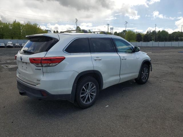 Photo 3 from auction – 2017 TOYOTA HIGHLANDER with VIN 5TDJGRFH8HS034097