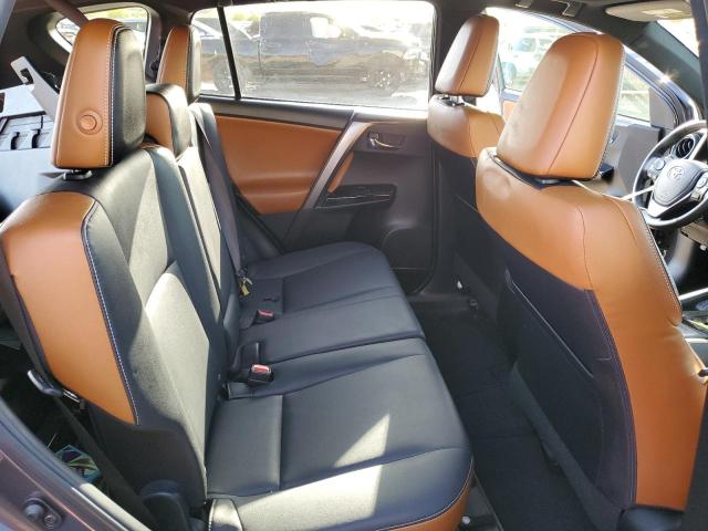 Photo 10 from auction – 2017 TOYOTA RAV4 SE with VIN JTMNFREV3HJ114352