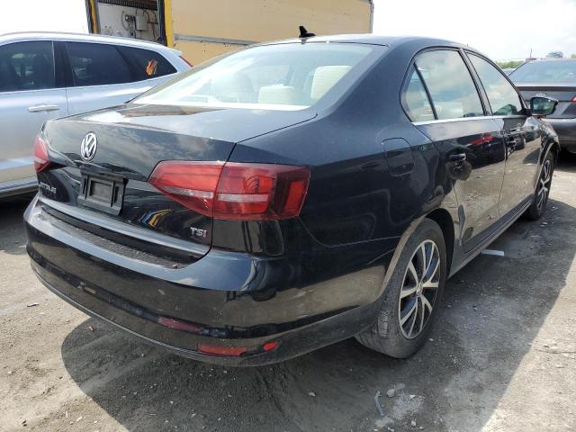 Photo 3 from auction – 2017 VOLKSWAGEN JETTA SE with VIN 3VWDB7AJ5HM275946