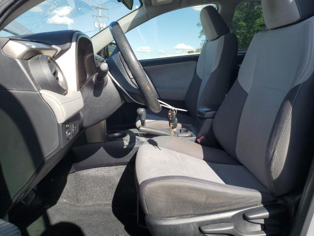 Photo 7 from auction – 2015 TOYOTA RAV4 XLE with VIN JTMWFREV2FD066309