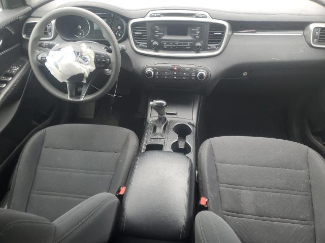 Photo 8 from auction – 2016 KIA SORENTO LX with VIN 5XYPG4A33GG015848