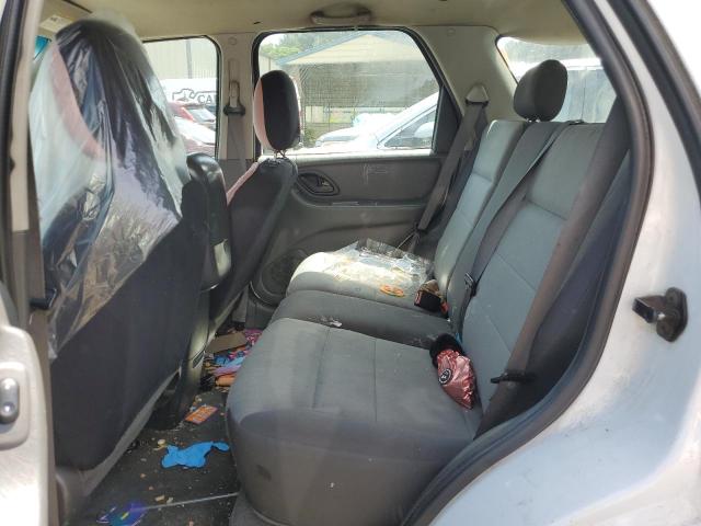 Photo 11 from auction – 2005 FORD ESCAPE XLS with VIN 1FMYU92Z85KD72734