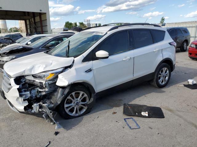 FORD ESCAPE SE 2017 with VIN 1FMCU9GDXHUC17571 - Photo from auction