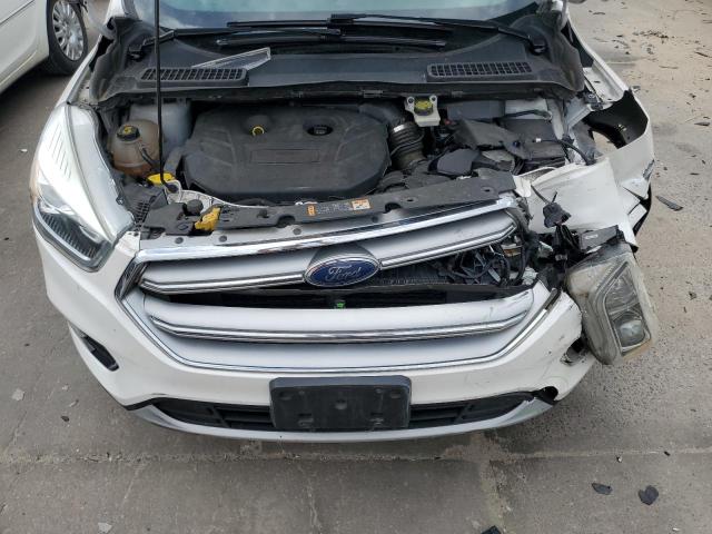 Photo 12 from auction – 2017 FORD ESCAPE TIT with VIN 1FMCU9J90HUE82231
