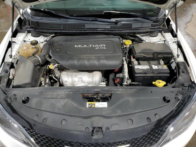 Photo 11 from auction – 2015 CHRYSLER 200 LIMITE with VIN 1C3CCCAB2FN732149