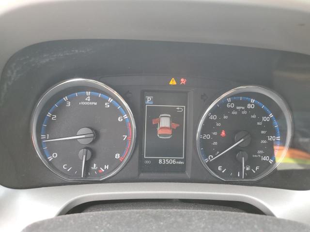 Photo 9 from auction – 2016 TOYOTA RAV4 XLE with VIN 2T3RFREV8GW432467