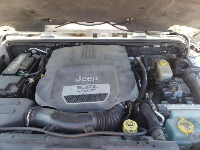 Photo 12 from auction – 2013 JEEP WRANGLER U with VIN 1C4BJWEG6DL588165