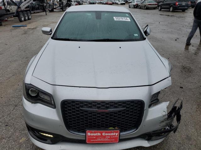 Photo 5 from auction – 2021 CHRYSLER 300 S with VIN 2C3CCABG0MH660744