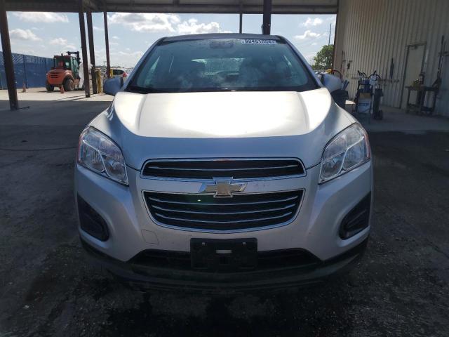 Photo 5 from auction – 2016 CHEVROLET TRAX LS with VIN KL7CJNSBXGB652013