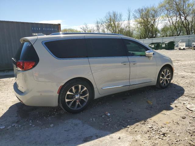 Photo 3 from auction – 2017 CHRYSLER PACIFICA L with VIN 2C4RC1GGXHR564828