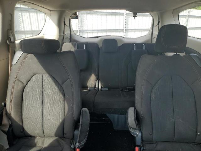 Photo 10 from auction – 2017 CHRYSLER PACIFICA L with VIN 2C4RC1CG0HR628736
