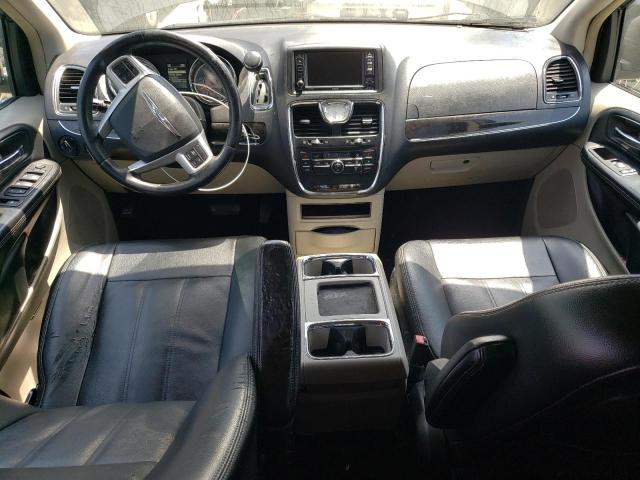 Photo 8 from auction – 2016 CHRYSLER TOWN & COU with VIN 2C4RC1BGXGR294716