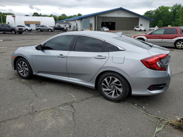 Photo 2 from auction – 2018 HONDA CIVIC EX with VIN 19XFC2F76JE203744