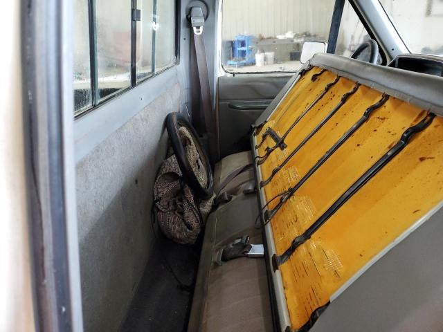 Photo 10 from auction – 1988 FORD F150 with VIN 1FTEF14N7JNA01098
