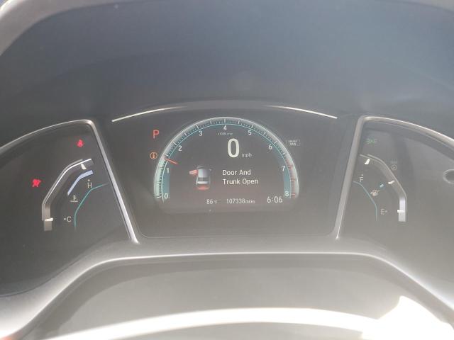 Photo 9 from auction – 2018 HONDA CIVIC EX with VIN 19XFC2F78JE025268