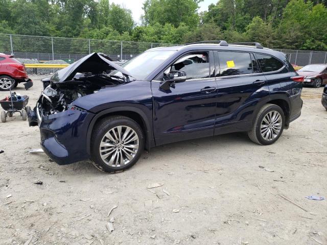 TOYOTA HIGHLANDER 2022 with VIN 5TDFZRBH9NS254205 - Photo from auction