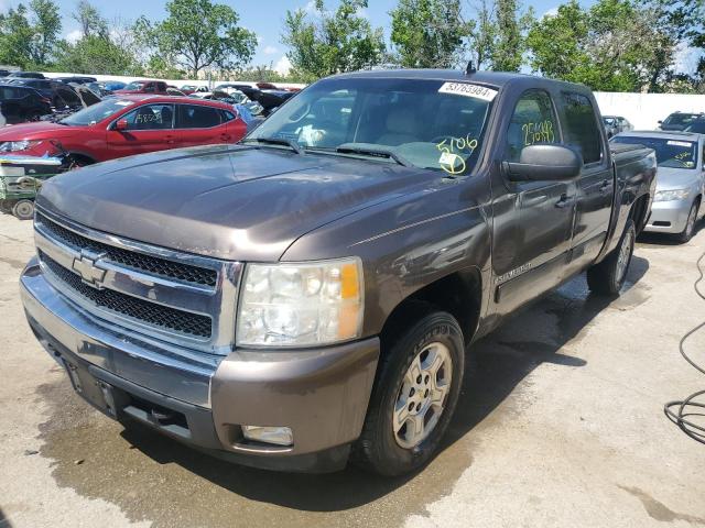 CHEVROLET SILVERADO 2007 مع رقم تعريف المركبة 2GCEC13C371591870 - صورة من المزاد