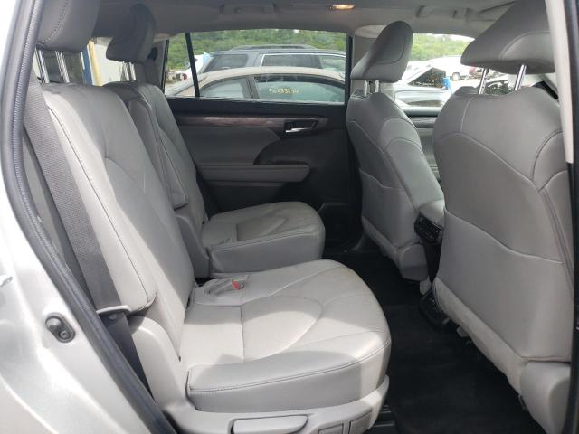 Photo 11 from auction – 2022 TOYOTA HIGHLANDER with VIN 5TDFZRBH5NS185299