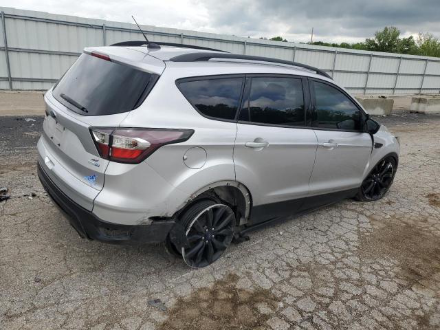 Photo 3 from auction – 2017 FORD ESCAPE SE with VIN 1FMCU9GD5HUA68227