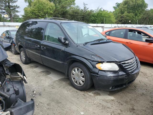 Photo 4 from auction – 2006 CHRYSLER TOWN & COU with VIN 2A4GP64L46R809253