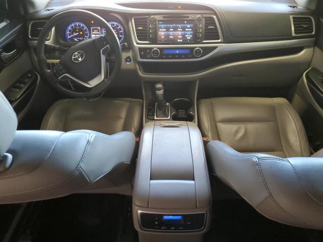 Photo 8 from auction – 2018 TOYOTA HIGHLANDER with VIN 5TDKZRFH6JS279940