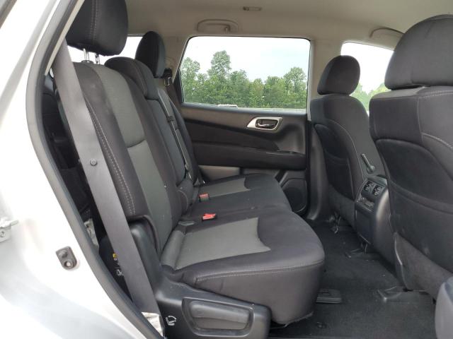Photo 11 from auction – 2017 NISSAN PATHFINDER with VIN 5N1DR2MN1HC693577