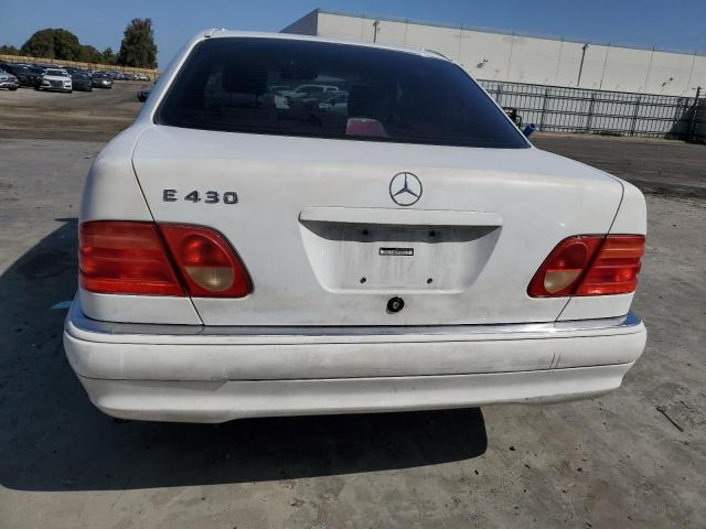 Photo 6 from auction – 1998 MERCEDES-BENZ E 430 with VIN WDBJF70F4WA670331