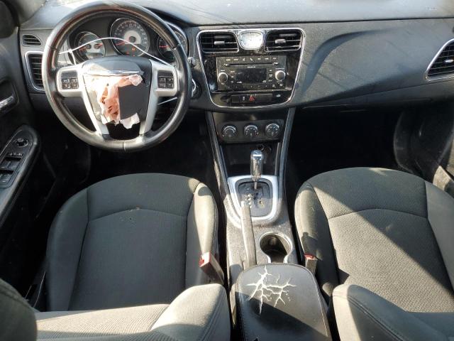 Photo 8 from auction – 2012 CHRYSLER 200 TOURIN with VIN 1C3CCBBB7CN137575