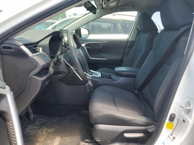Photo 7 from auction – 2019 TOYOTA RAV4 LE with VIN JTMMWRFVXKD502257