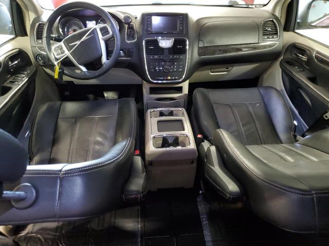 Photo 8 from auction – 2013 CHRYSLER TOWN & COU with VIN 2C4RC1CGXDR647580