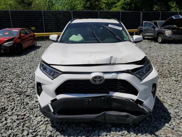 Photo 5 from auction – 2020 TOYOTA RAV4 XLE with VIN JTMP1RFV4LD058614
