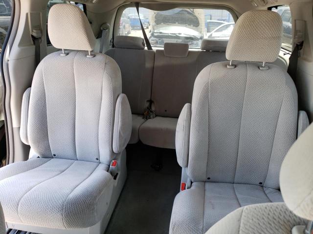 Photo 10 from auction – 2013 TOYOTA SIENNA LE with VIN 5TDJK3DC4DS058782