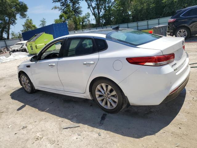 Photo 2 from auction – 2016 KIA OPTIMA EX with VIN 5XXGU4L33GG070522