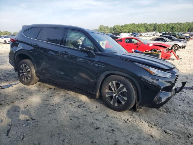 Photo 4 from auction – 2020 TOYOTA HIGHLANDER with VIN 5TDHZRBH4LS510501