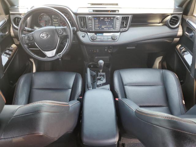 Photo 8 from auction – 2016 TOYOTA RAV4 SE with VIN JTMJFREV2GJ067683