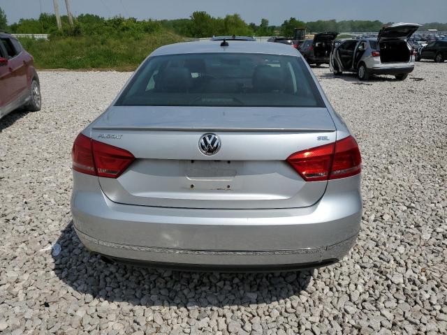 Photo 6 from auction – 2013 VOLKSWAGEN PASSAT SEL with VIN 1VWCH7A33DC044664