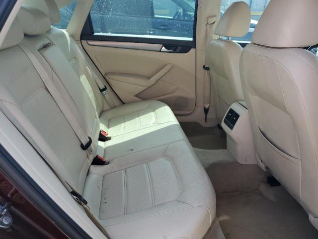 Photo 10 from auction – 2014 VOLKSWAGEN PASSAT SE with VIN 1VWBN7A3XEC064142
