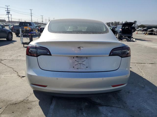 Photo 6 from auction – 2018 TESLA MODEL 3 with VIN 5YJ3E1EA9JF098891