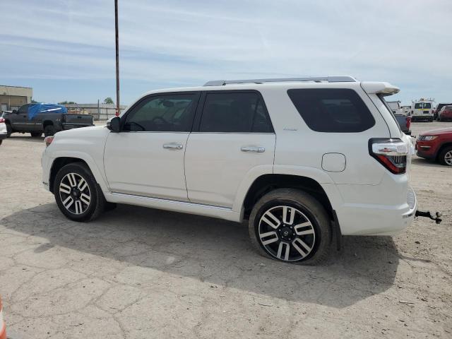 Photo 2 from auction – 2018 TOYOTA 4RUNNER SR with VIN JTEBU5JR7J5546298