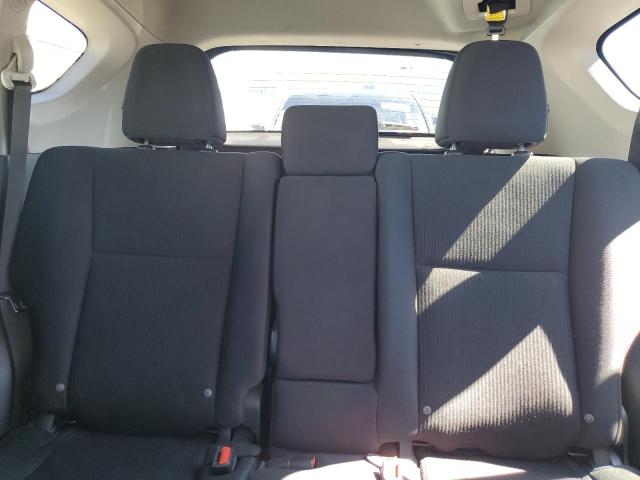 Photo 10 from auction – 2017 TOYOTA RAV4 LE with VIN 2T3BFREV5HW670103