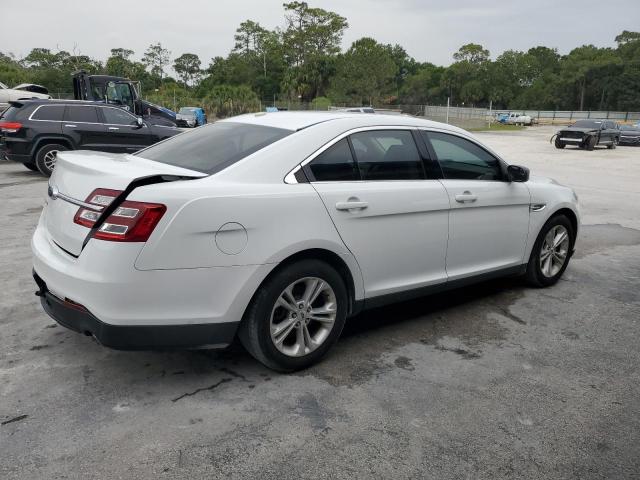 Photo 3 from auction – 2015 FORD TAURUS SE with VIN 1FAHP2D88FG172955