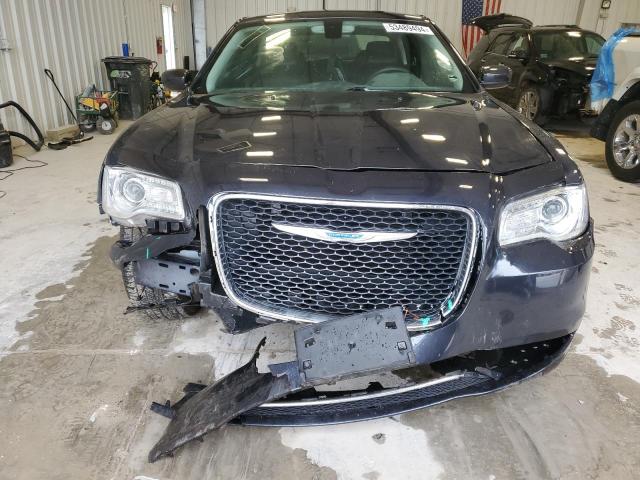 Photo 5 from auction – 2017 CHRYSLER 300 LIMITE with VIN 2C3CCARG8HH534336