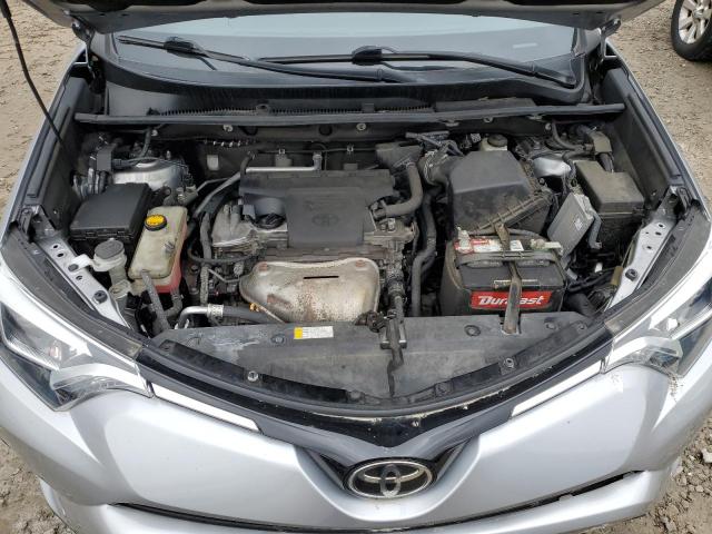 Photo 12 from auction – 2017 TOYOTA RAV4 LIMIT with VIN 2T3DFREV3HW645628