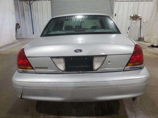 Photo 6 from auction – 2001 FORD CROWN VICT with VIN 2FAFP73W31X150031