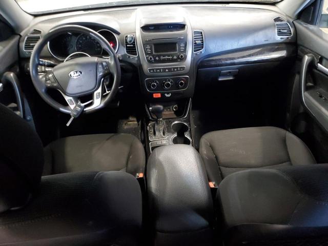 Photo 8 from auction – 2015 KIA SORENTO LX with VIN 5XYKT3A64FG619577