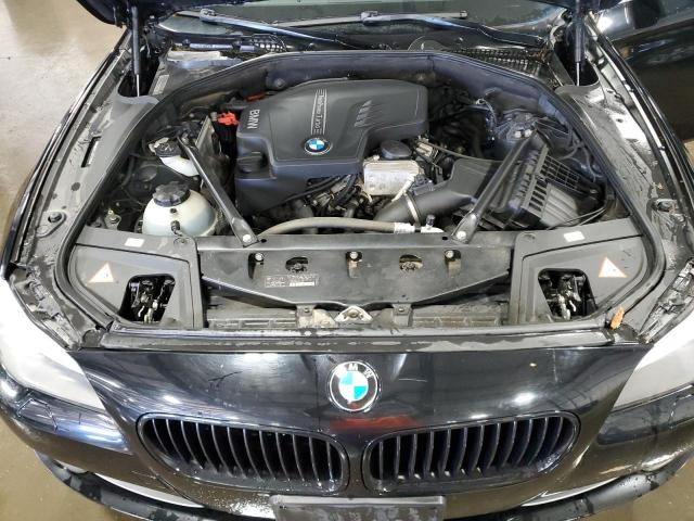 Photo 11 from auction – 2013 BMW 528 XI with VIN WBAXH5C54DD111898
