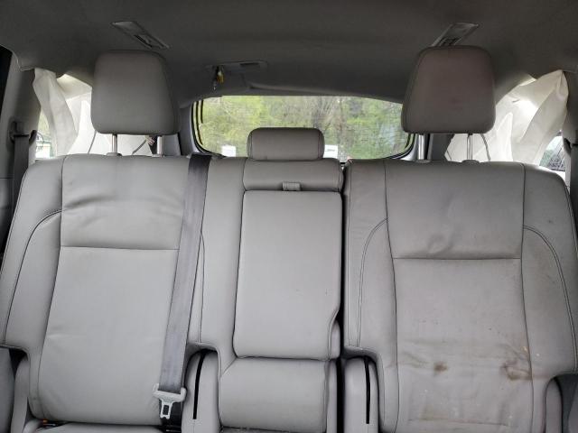 Photo 10 from auction – 2018 TOYOTA HIGHLANDER with VIN 5TDJZRFH6JS531567