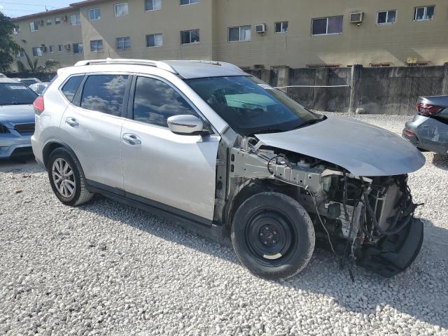 Photo 4 from auction – 2017 NISSAN ROGUE S with VIN KNMAT2MT7HP590955