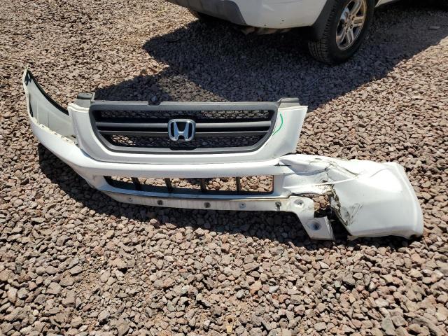 Photo 12 from auction – 2004 HONDA PILOT EXL with VIN 2HKYF18544H600956