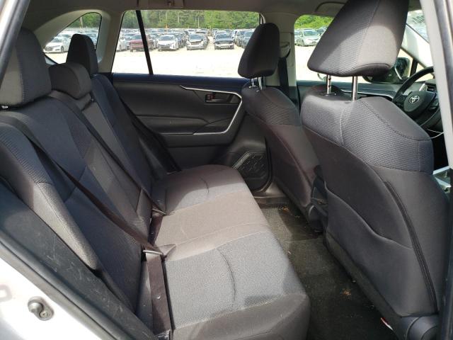 Photo 11 from auction – 2019 TOYOTA RAV4 LE with VIN JTMF1RFV0KD031839